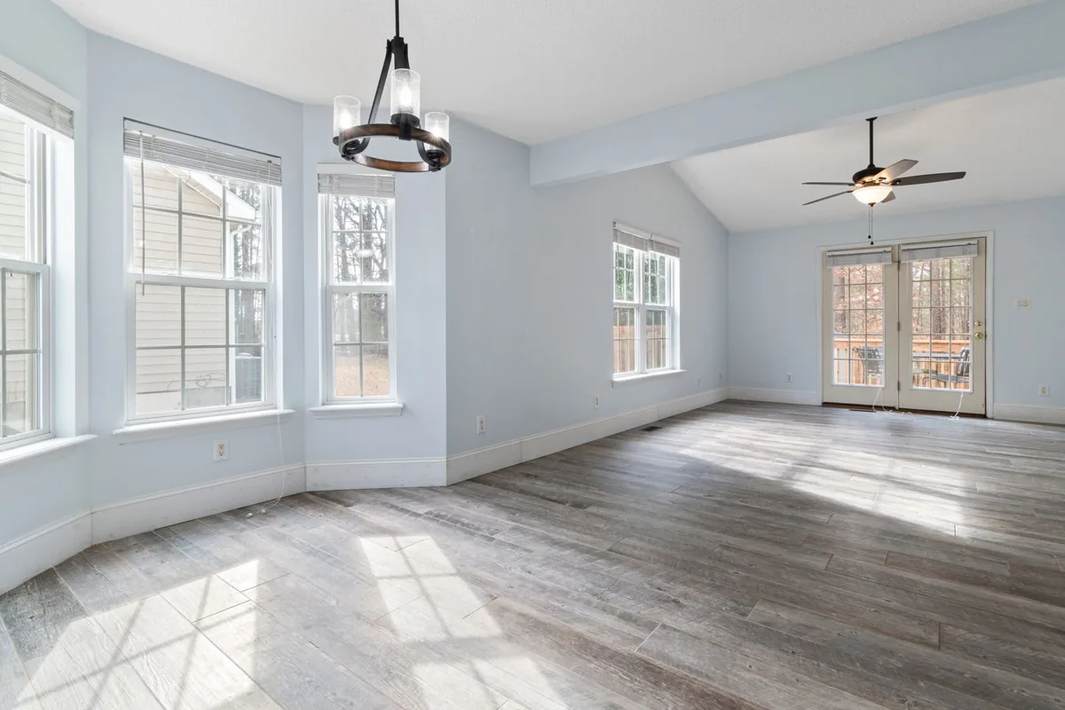 Clean, safe room after biohazard cleanup in Highlands Douglass, Louisville, KY